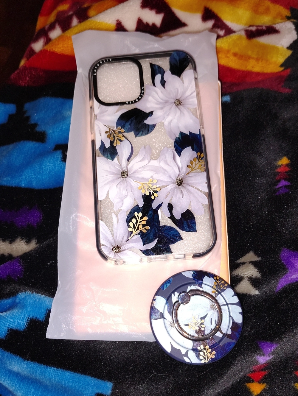 IP 12 Floral Clear Phone Case with Matching PopSocket - White & Navy